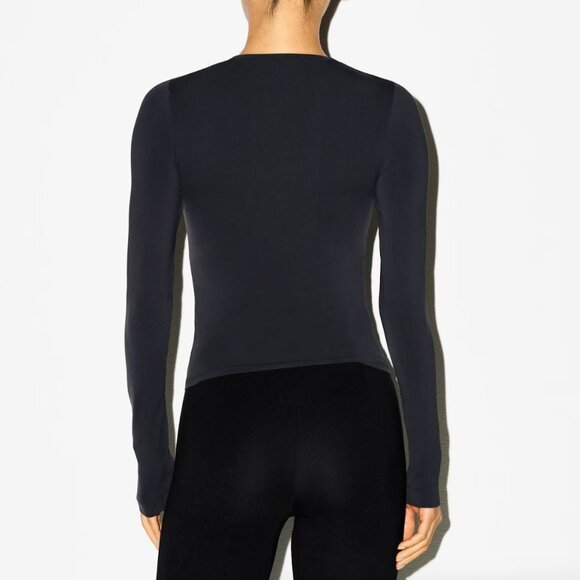 SKIMS Soft Smoothing Seamless LONG SLEEVE T-SHIRT - Picture 3 of 5